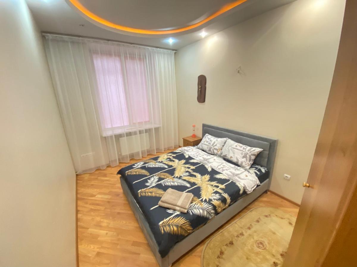 Stefan Cel Mare Apartment With 2 Rooms In The Heart Of Chişinău Extérieur photo